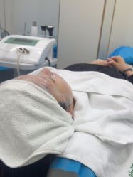 -杭州奥拉克医疗美容门诊部