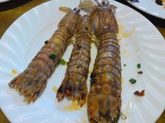 -岷山饭店-芝芝自助餐厅