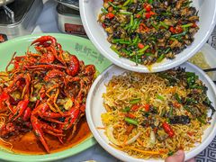 -靓虾二哥长沙地标小龙虾(五一广场店)
