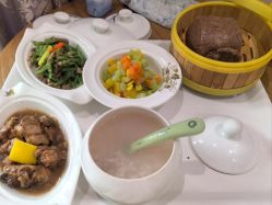 -菁幼月子会所(儿童医院店)