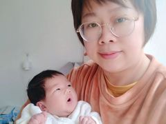 -鲸鱼妈妈月嫂/育婴师定制