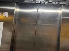 -Tipsy Bar•屋顶露台酒吧&水烟吧