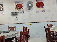 -丹水桥地锅鱼·翘嘴鲌·地方特色全鱼宴(丹江口大坝店)