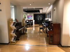 -柏斯音乐艺术中心·钢琴·吉他(上音店)