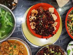 -江湖黑大兔(杨家坪店)