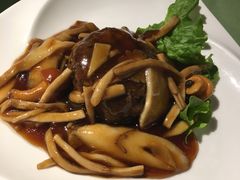 狮子头-天厨妙香素食餐厅(清华店)