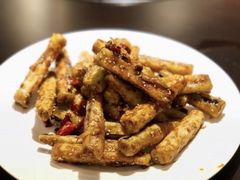 -梧桐树下(云锦世家店)
