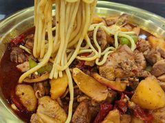 -牛一嘴·兰州牛肉面·大盘鸡(财富中心店)