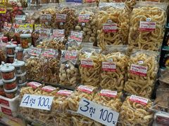 -瓦洛洛传统市场