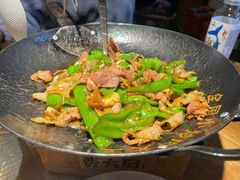 -费大厨辣椒炒肉(万家丽一店)