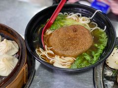 素鸡面-老上海食惠裡小籠包生煎包