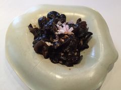 怡情楼(中心假日店)-怡情荟•海鲜青岛菜(五四广场旗舰店)