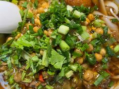 泡椒鸡杂米粉-呷佬·长沙手工米粉(金沙江路店)