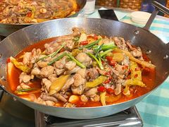 -昱龙大盆牛蛙馆(三兴街总店)
