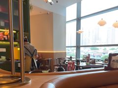 -潮界(LU·ONE凯德晶萃广场店)