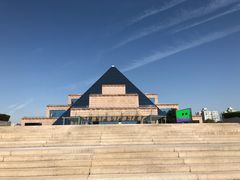 -上海市龙华烈士陵园