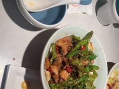 -萌渔·金牌蒜香烤鱼(临安万华广场店)