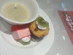 -四海一家自助餐(益田假日广场店)