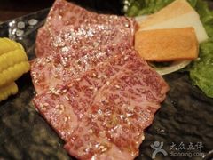 -炼火烤肉店