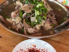 -周记翘脚牛肉