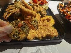 -巴厘龙虾·榜首油焖大虾(音乐学院·沿江酒馆店)