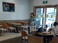 大堂-德克士(中心医院店)