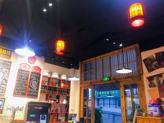 -蚝堡海鲜·威海菜·海肠捞饭·烧烤·亚洲吃蚝公司(幸福门店)