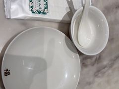-香港百合居(LCM置汇旭辉广场店)