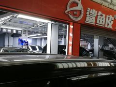 -鲨鱼皮汽车凹陷玻璃修复(静安店)