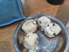 -黄阿姨锅贴大王(万航渡路店)