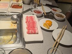 -海底捞火锅鲜切牛肉主题店(长寿路店)