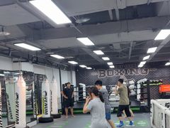 -拳力汇散打搏击泰拳俱乐部(绿地缤纷城店)