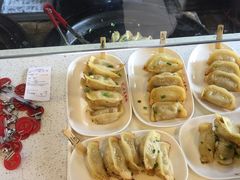 牛肉鍋貼-小姜锅贴(凤凰街店)