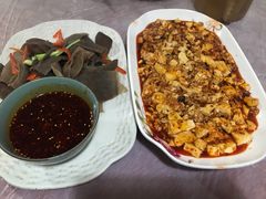 -洪霞餐馆