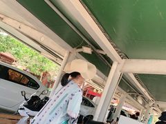 -一嗨租车(凤凰机场店)