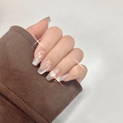 -爱纶美·美甲美睫半永久