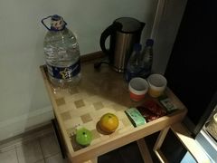 -喜鹊愉家酒店(郑州曼哈顿博览中心地铁站店)