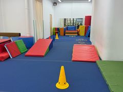-蜩动儿童运动成长馆(恒生万鹂广场店)