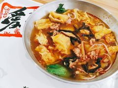 三鲜螺蛳粉-爱民螺蛳粉(梧州国泰广场店)
