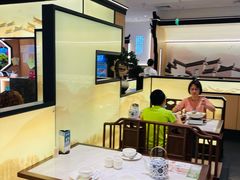 大堂-小菜园新徽菜(上海浦东复地活力城店)