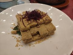-侬佳蒸菜馆(听潮店)