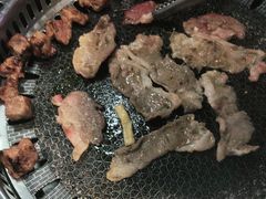 -马路牙子烧烤音乐酒馆(望京店)