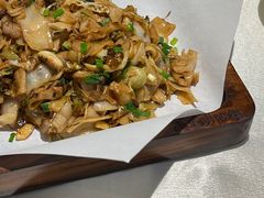 -山顶沙河粉-粤菜馆(凯旋店)