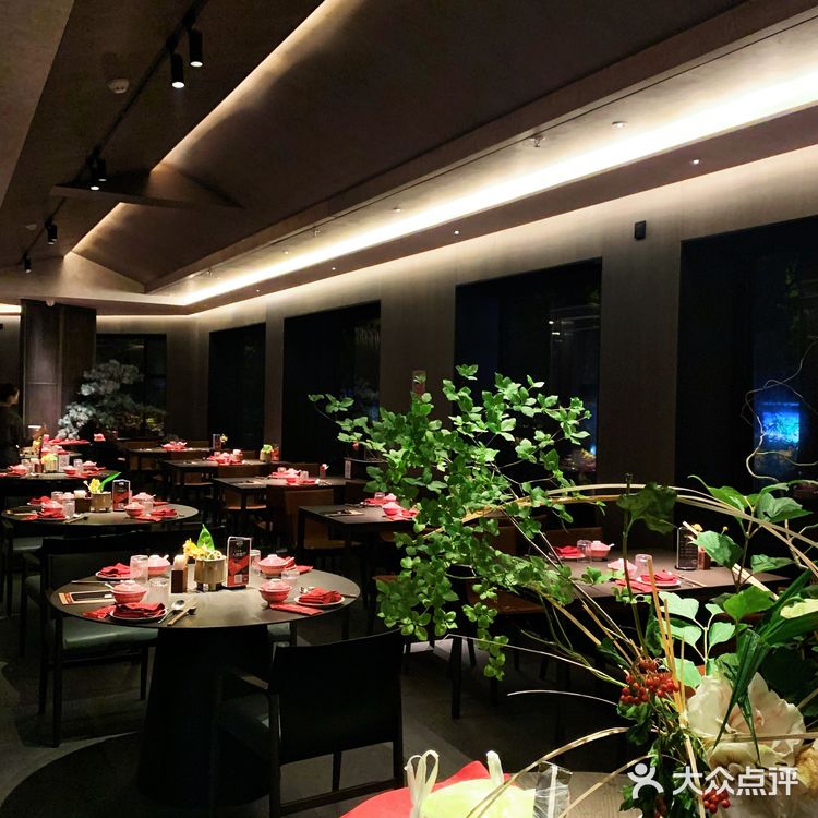 问世即火爆🔥的粤菜馆,谁能不爱?!