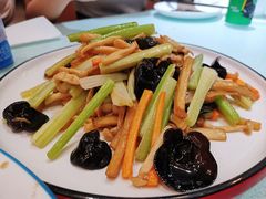 -昌顺园·养马岛渔家海鲜餐厅·老鲁菜(龙湖店)