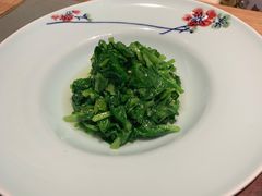 清炒豌豆尖儿-晟永興烤鸭店(五道口店)