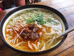 牛肉烩面-龙之面