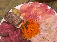 火腿拼盘-羽深肉铺 Steak & Wine