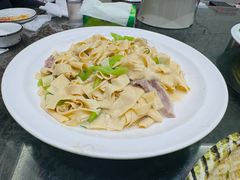 -嘎吧锅私家菜馆(新村十区店)