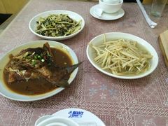 -天乐农家鱼头王(天目湖店)